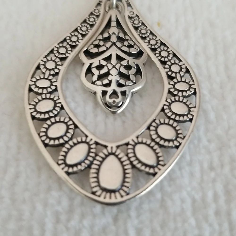 ❣️HP❣️ New Lucky Brand Oblong Earrings - Picture 5 of 6